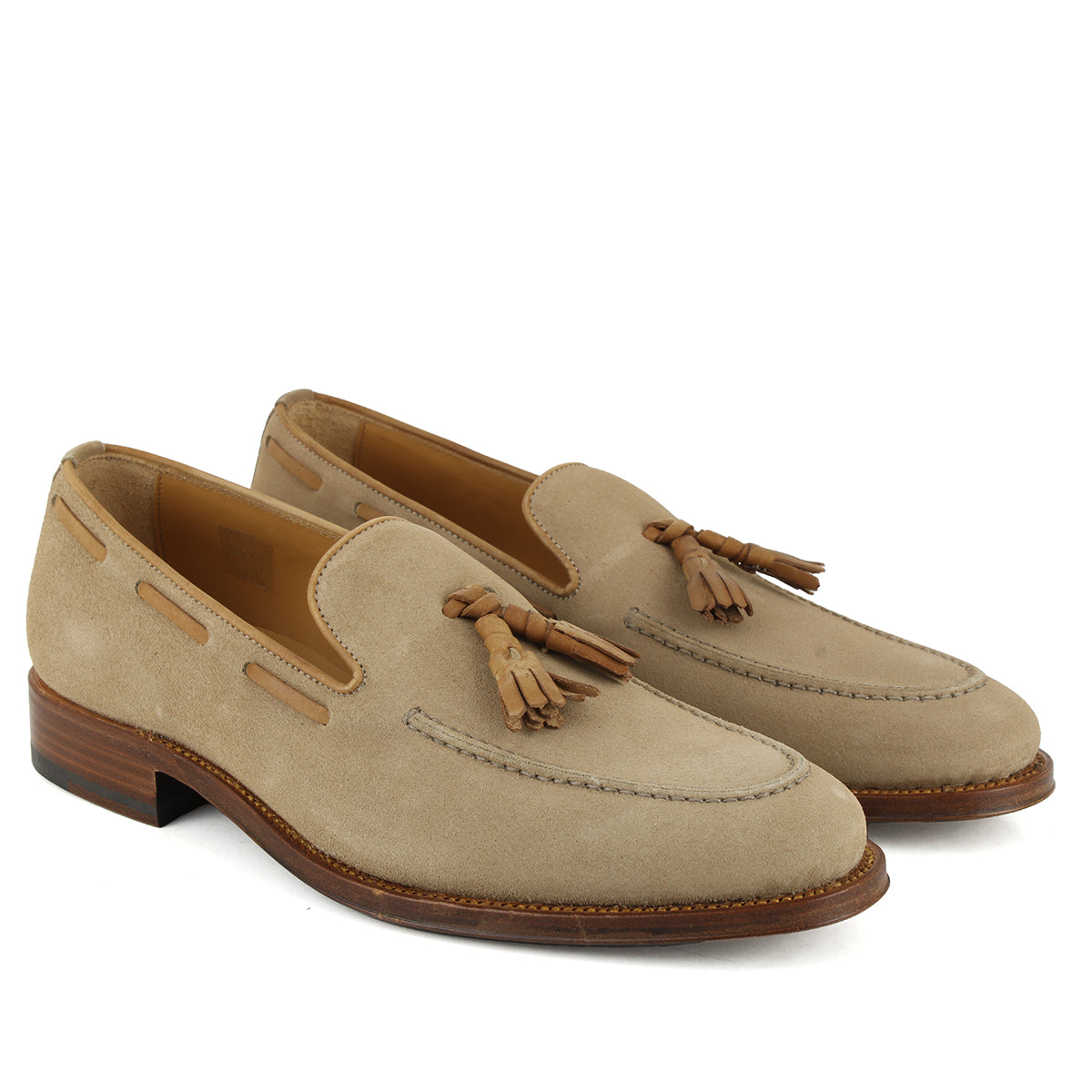 701 Enzo Tassels Loafer <br> Suede Leather Milkshake